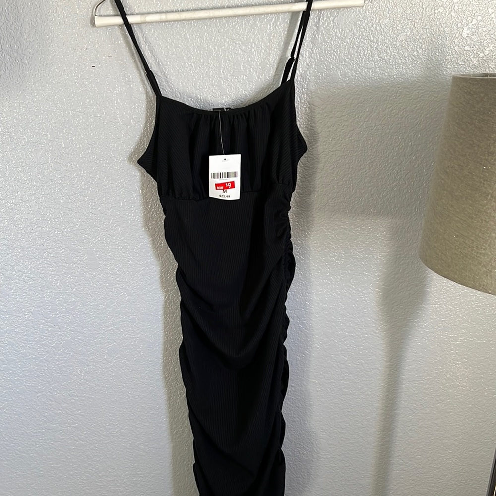 Black ribbed dress